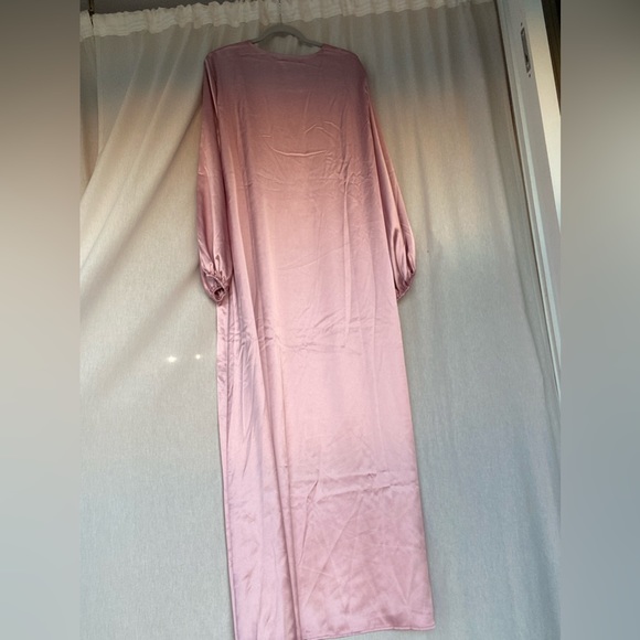 Elegant Pink Women's Tunic - Picture 4 of 5